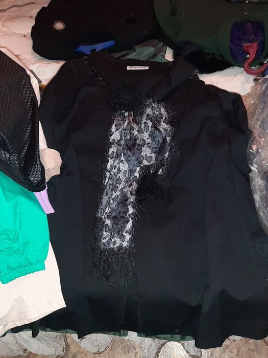 РАспродажа дешево Одежда Обувь Верхняя .одежда.