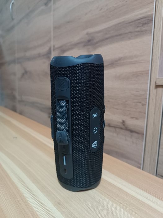 Блютуз колонка JBL flip7