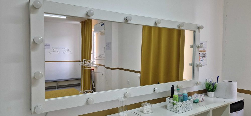 Продам зеркало с подсветкой 170×70