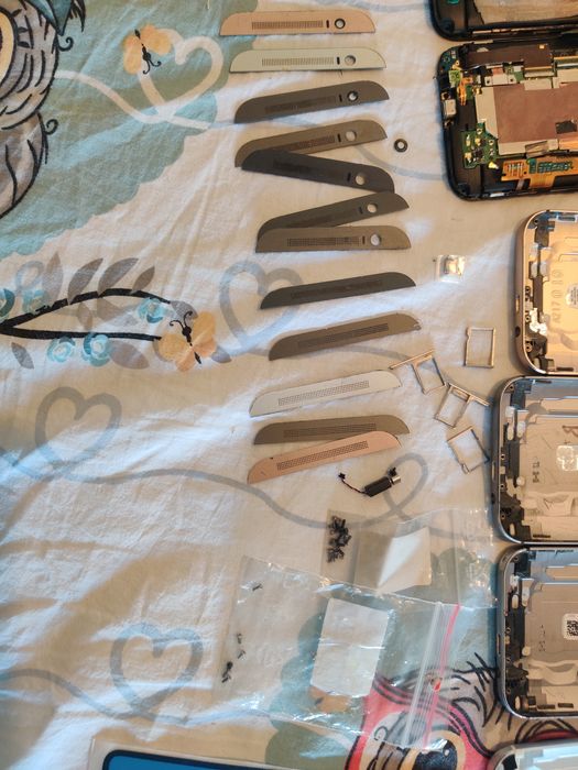 Lot piese, acumulator HTC One M8 - pentru service / reparații