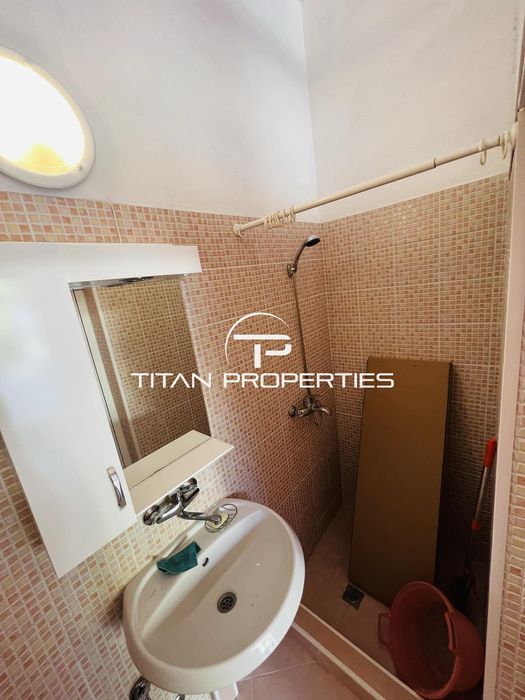 Дава се под наем Гараж / Паркомясто в Бургас, Лазур - 21 кв.м за 153 € - Снимка #2