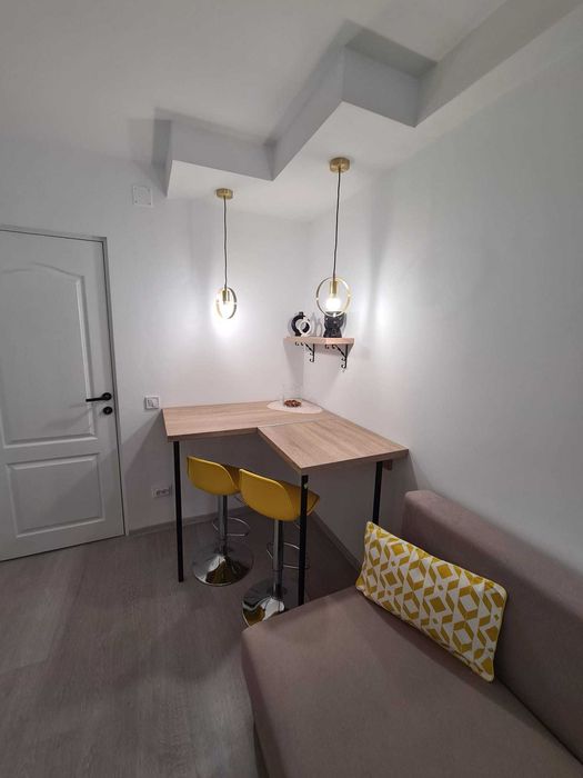 Complex lux langa Facultatea de drept  250 euro