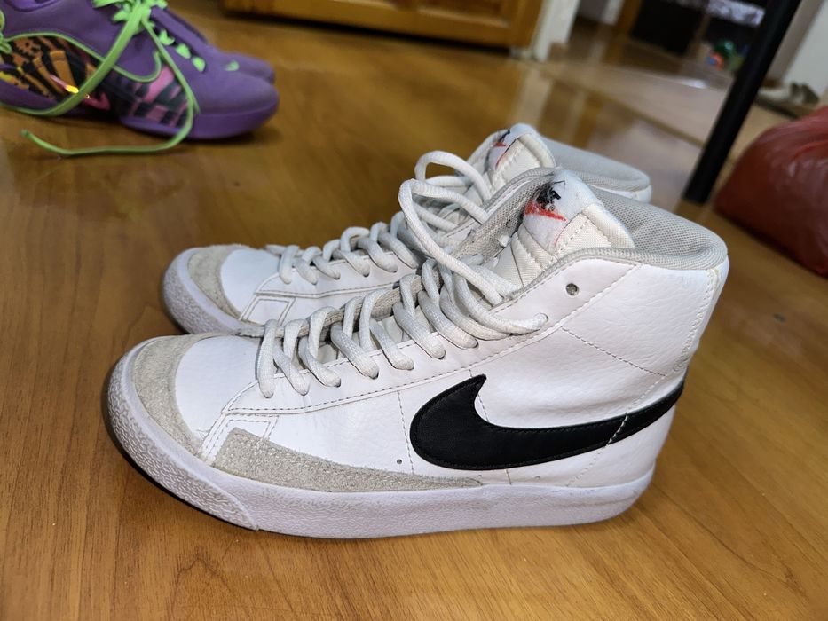 Кроссовик NIKE оригинал 35 размер