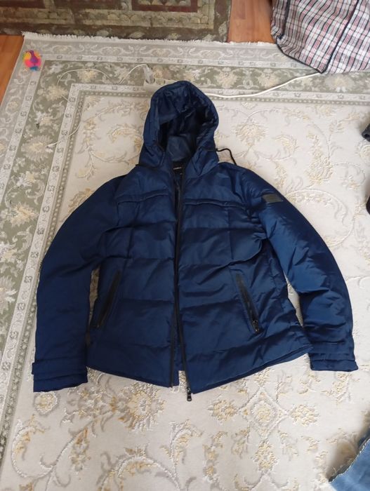 Продаю зимний куртку