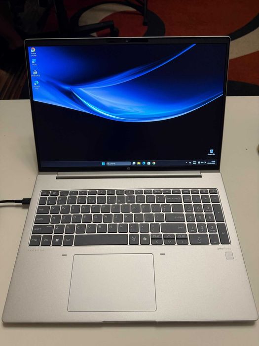 Laptop HP ProBook 460 G11