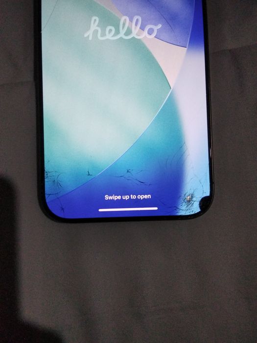 iPhone 16 Pro Max (iCloud)