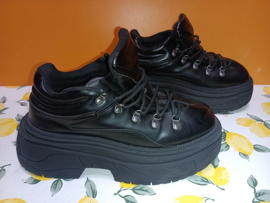 Bershka Amfibia N 41 - 32 лв