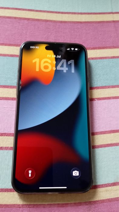 Vand Iphone 15 pro max 256 gb + baterie portabila