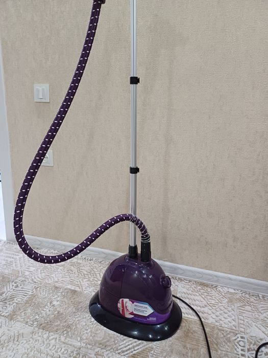 Паровой утюг Polaris