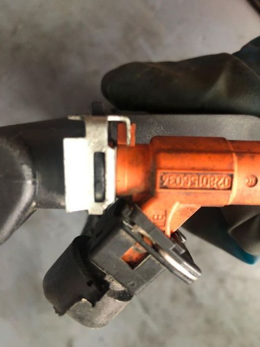 injector citroen berlingo c2 c4 xsara peugeot 206 207 308 1.6 benzina  nfu 2000-2009