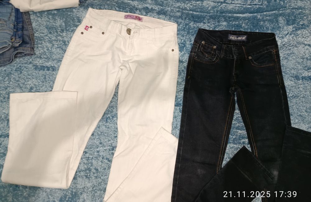 Джинсы -брюки женские.