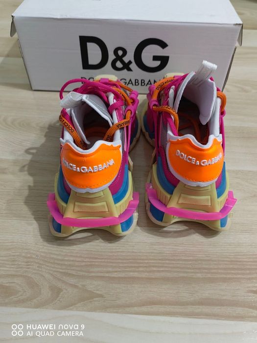 Нови маратонки висок клас н изработка