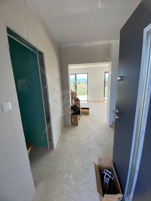 Продава се Къща в с. Оризари, Област Пловдив - 246 кв.м за 1139 €/кв.м - Снимка #10