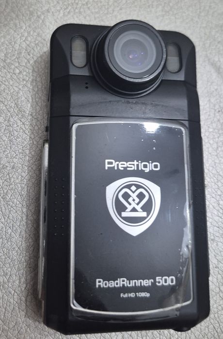 Видеорегистратор с креплением