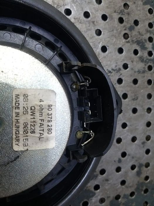 Boxa audio stanga spate opel corsa e x15 90379280