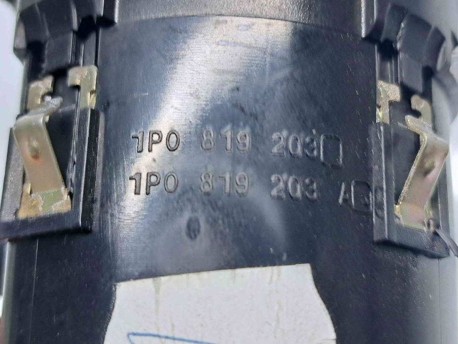 Grila aerisire dreapta Seat Leon (1P1) FR [Fabr 2005-2011] 5P0819203A