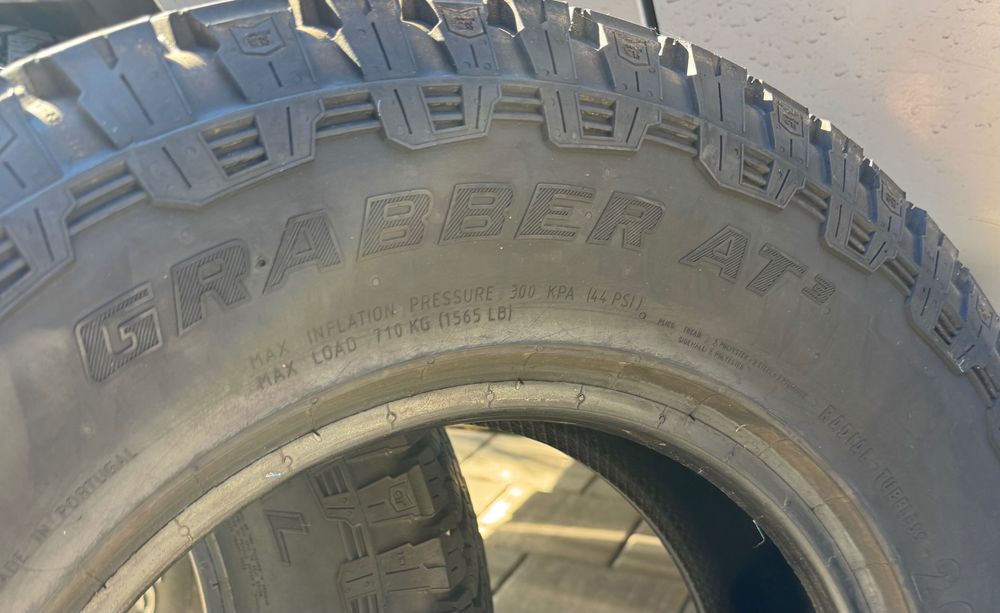 Anvelope General GRABBER AT3 205/70 R15