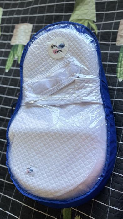 Кокон для новорожденых