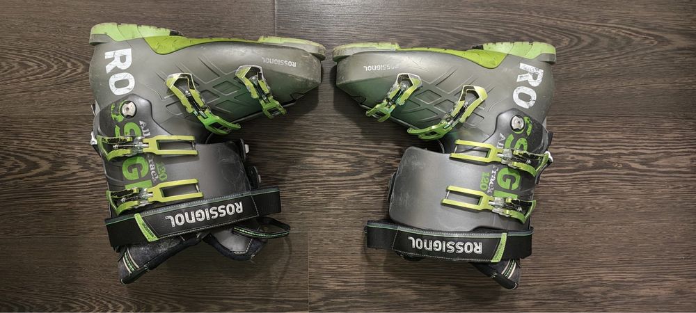 Vând clăpari Rossignol AllTrack