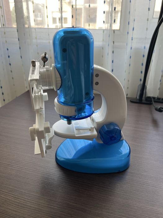 Микроскоп в идеално състояние