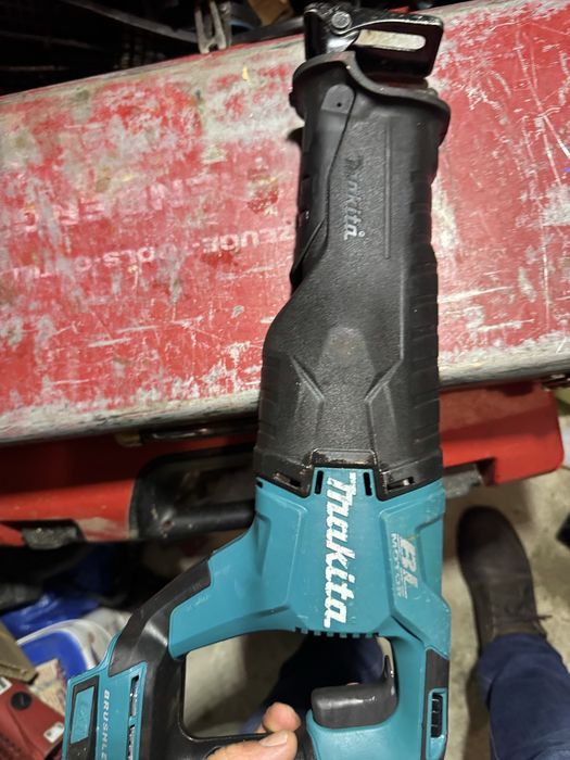 Fierastrau sabie makita djr 187 2025