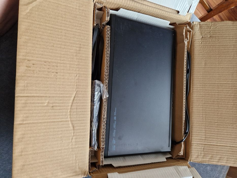 Продам DVD проигрыватель