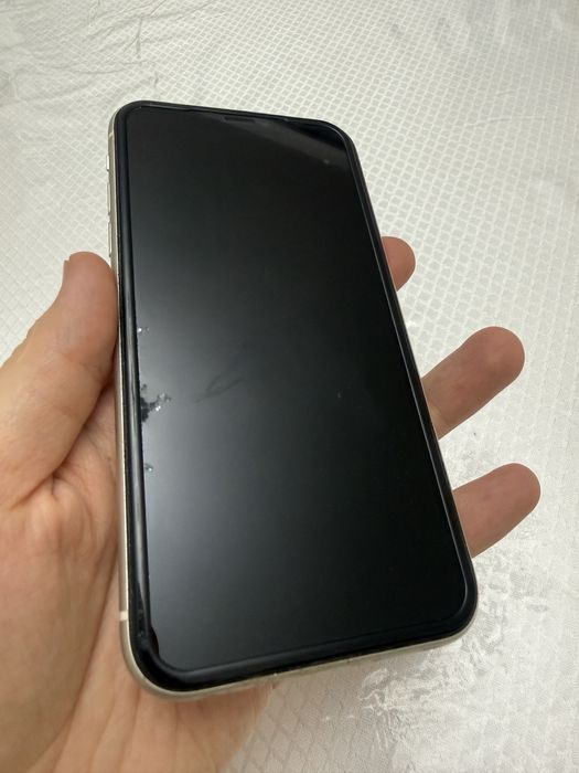 Айфон 11 64мб идеальном состояние