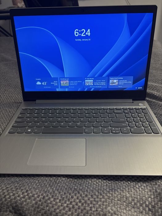 vand laptop nou intel core i3 windows 11