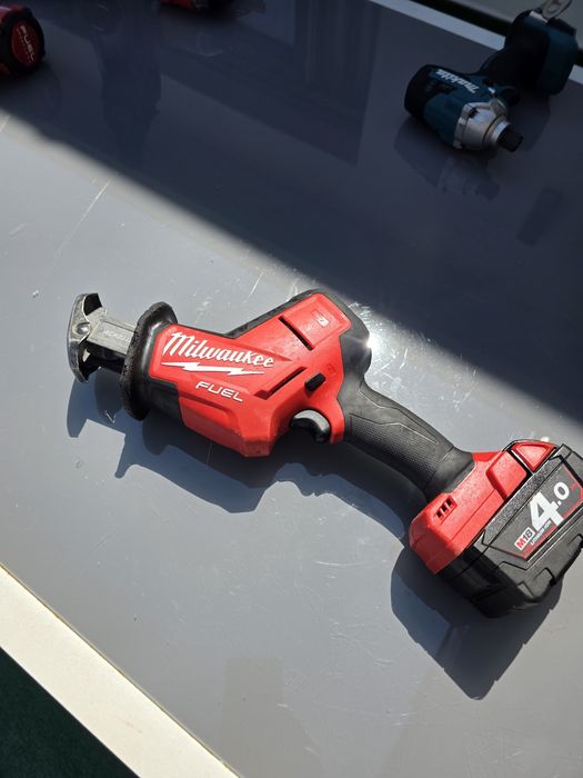Fierastrau Sabie Milwaukee M18 FHZ