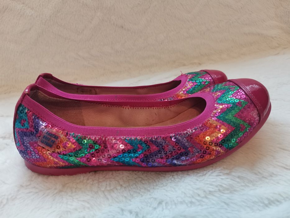 Нови  балеринки на  Agatha Ruis De La Prada, 34 номер.

Цена 35 лв