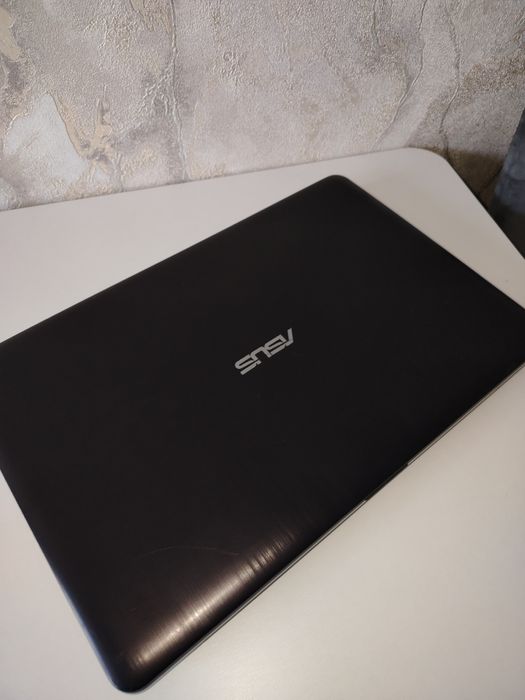 Ноутбук Asus X541NA