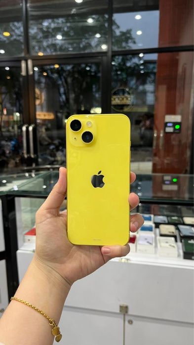 Iphone 14, impecabil, galben