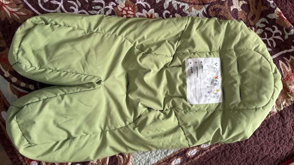 Продам зимнюю муфту Stokke