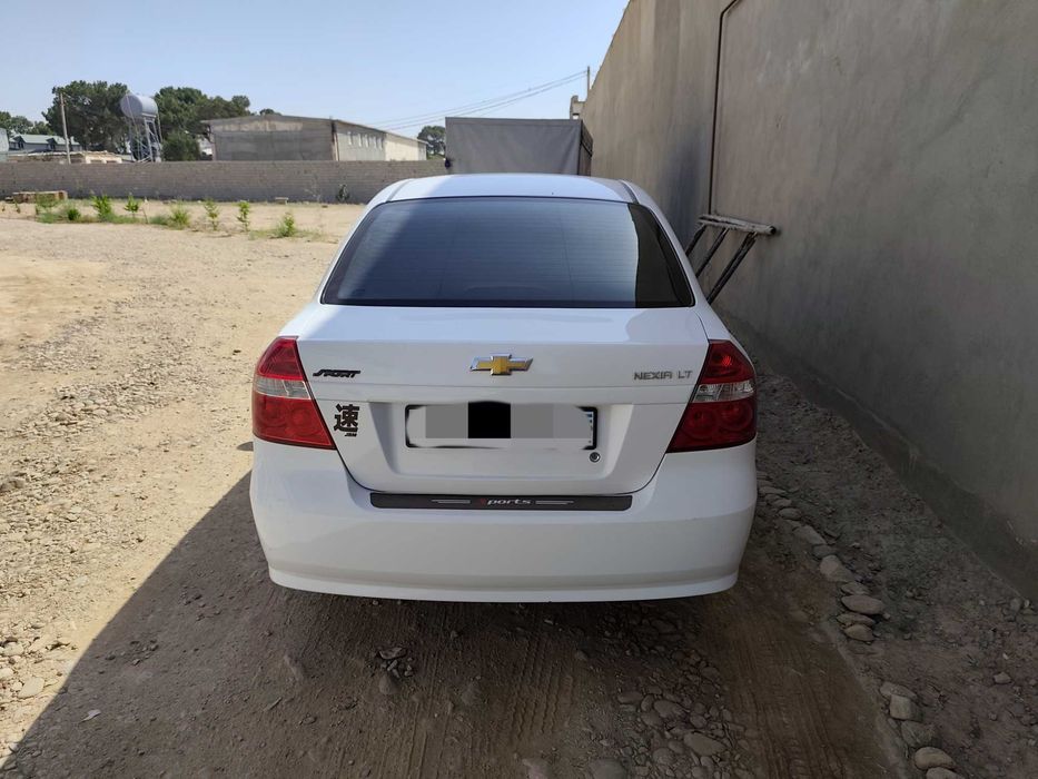 Продается nexia 3