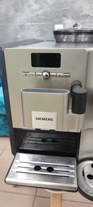 Expresor cafea  profesional Siemens eq 7 plus latte