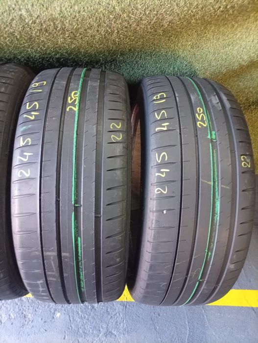 245 45 19 Michelin