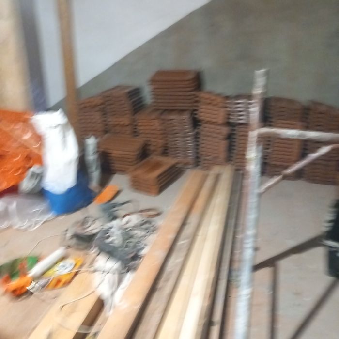 Vind tigla ca si noua.