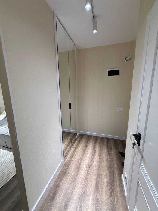 Продается Квартира на Ц-2 Аллея гоголя, 1в2/3/4, р-н М.Улугбек.