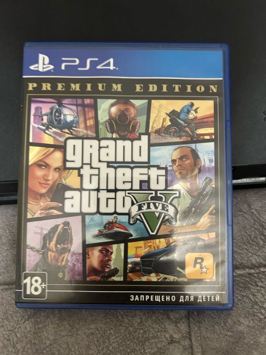 Sony playstation 4 в отличном состоянии