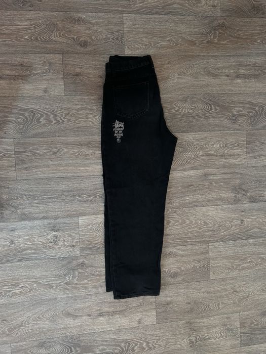 Джинсы stussy.