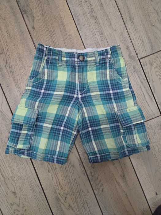 Панталонки за момченце 5 год. Gap