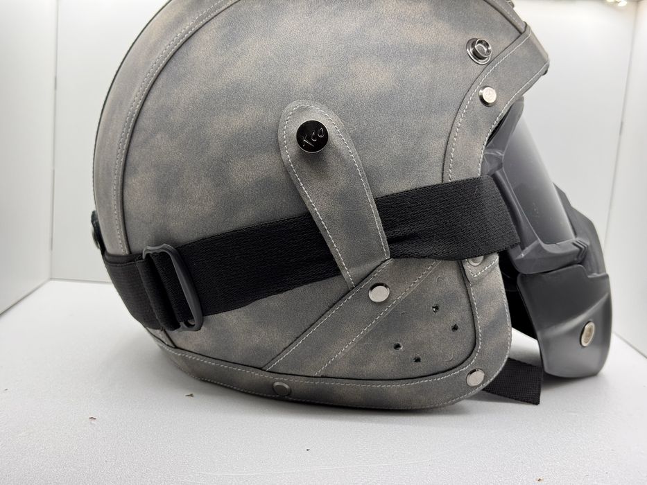 каска XL с очила и маска за мотор или тротинетка