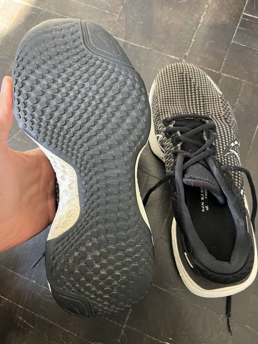 Vand Nike Zoomx Invincible 2