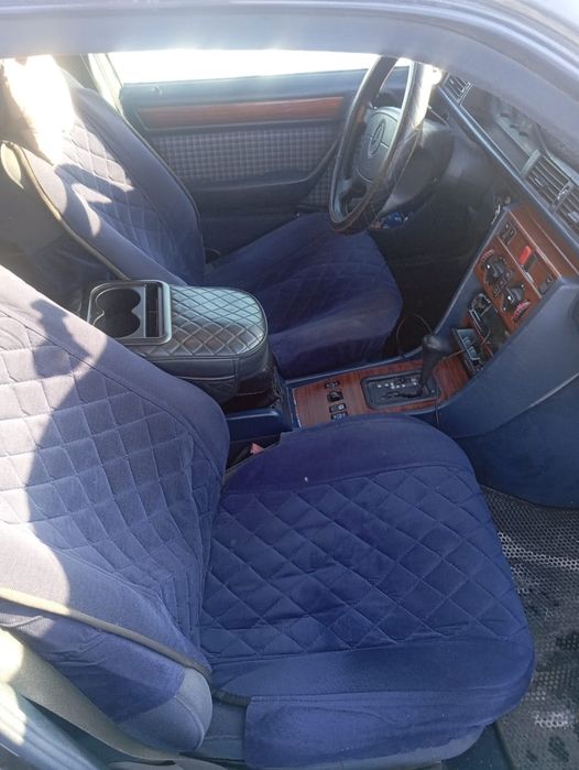 Срочно Продам Мерседес 124