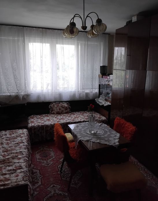 Продава се Тристаен апартамент в Дупница - 66 кв.м за 910 €/кв.м - Снимка #2
