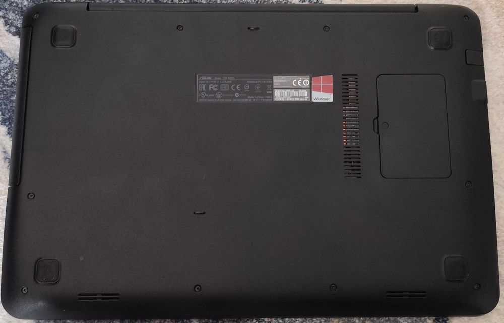 Asus X555L-Intel i5