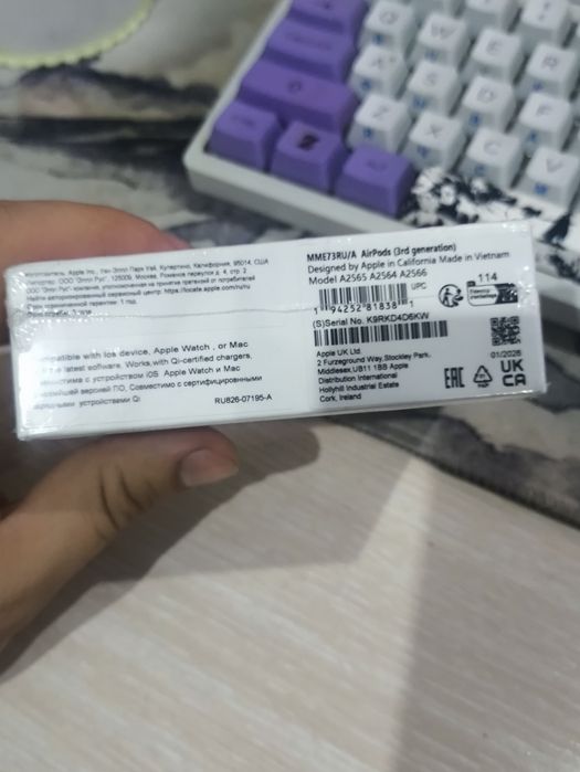 Продам AirPods 3 новые в упаковке.