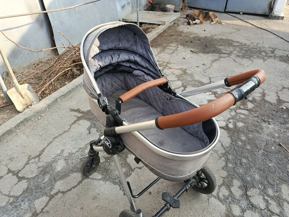 Продается детская коляска