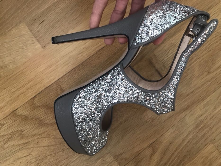 Pantofi Musette argintii