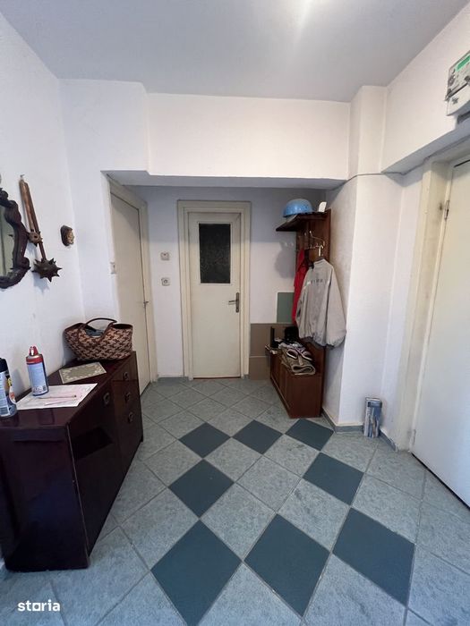 Apartament cu 2 camere decomandate Calea Bucuresti Rotonda etajul 6